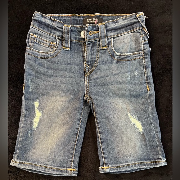 True Religion Other - True Religion Blue Denim Kids RILEY SHORT
Mid Rise Bermuda Shorts